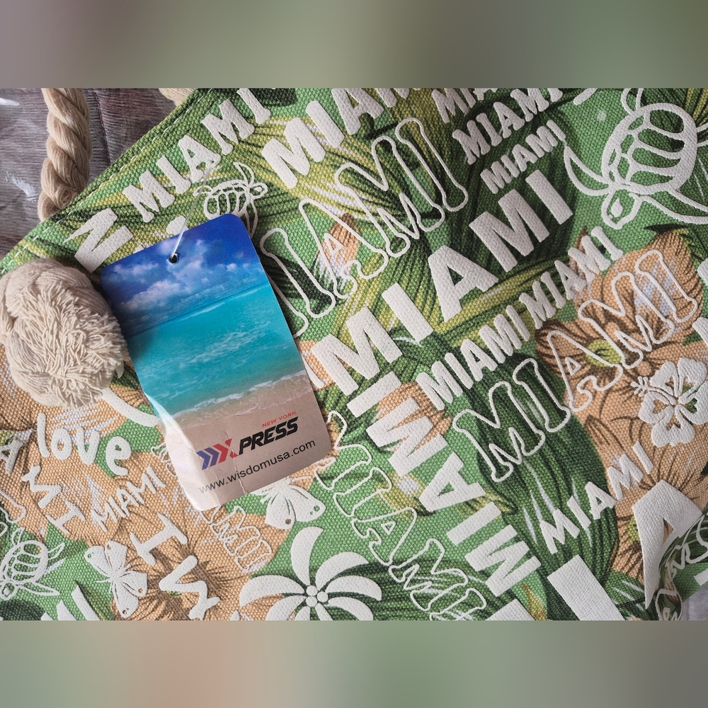 📢2/25‼️ NWT Miami Beach Tote Bag - Picture 8 of 11